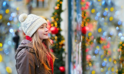 girl at christmas market